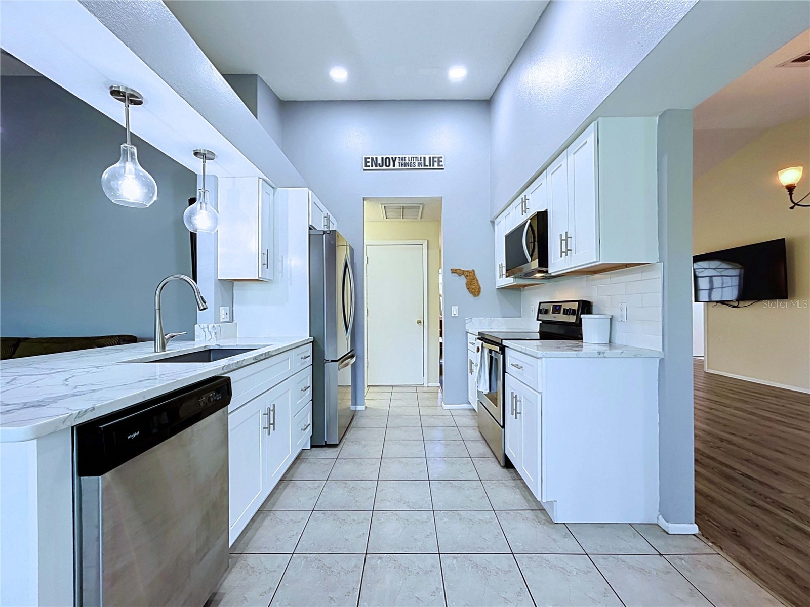 9726 Sweeping View Drive New Port Richey FL 34655 TB8525638 image12