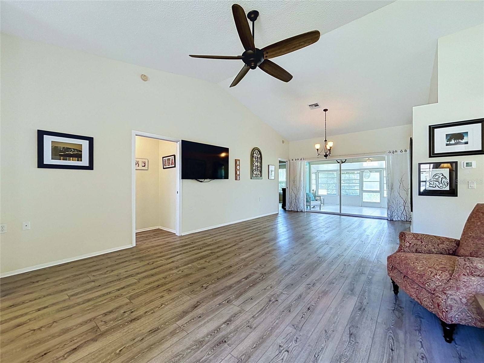 9726 Sweeping View Drive New Port Richey FL 34655 TB8525638 image6