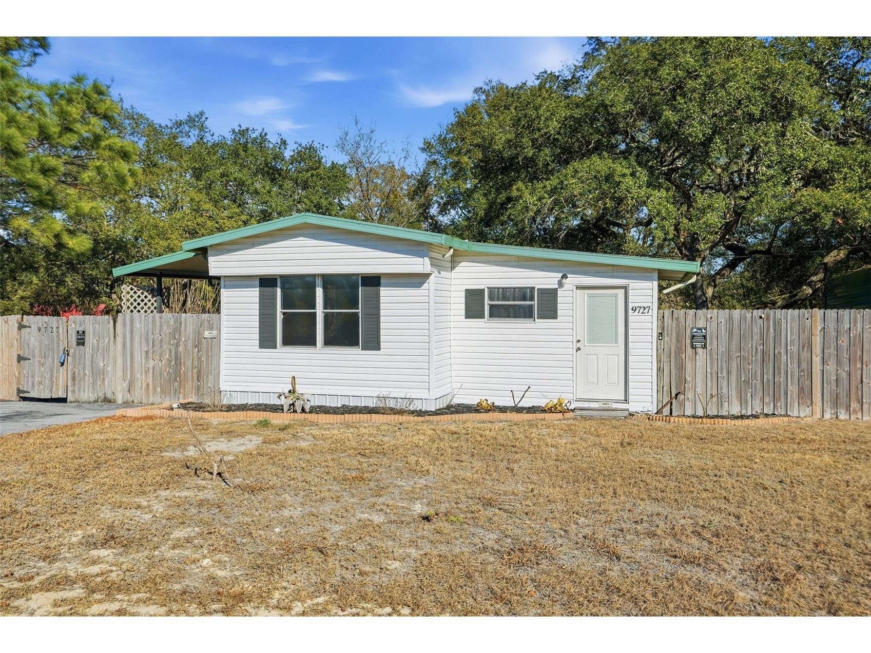 9727 Lake Drive Weeki Wachee FL 34613 W7882468 image20