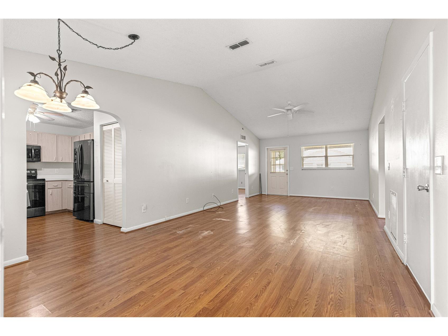 9728 SW 94th Court #B Ocala FL 34481 OM723282 image8