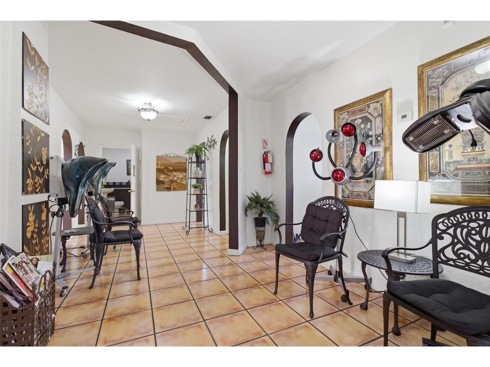 9729 N Armenia Avenue Tampa FL 33612 TB8485216 image16