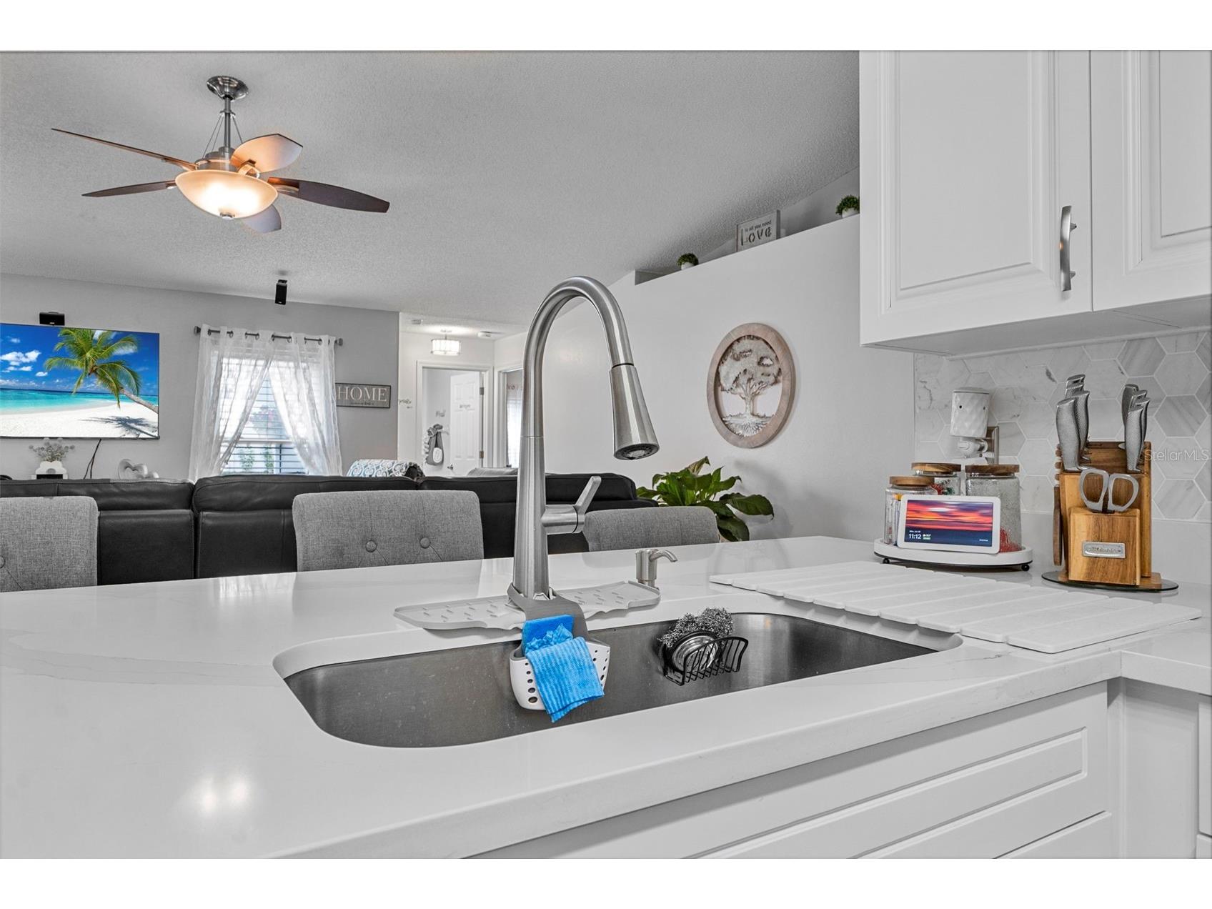 973 Radford Drive Deltona FL 32738 V4943540 image5