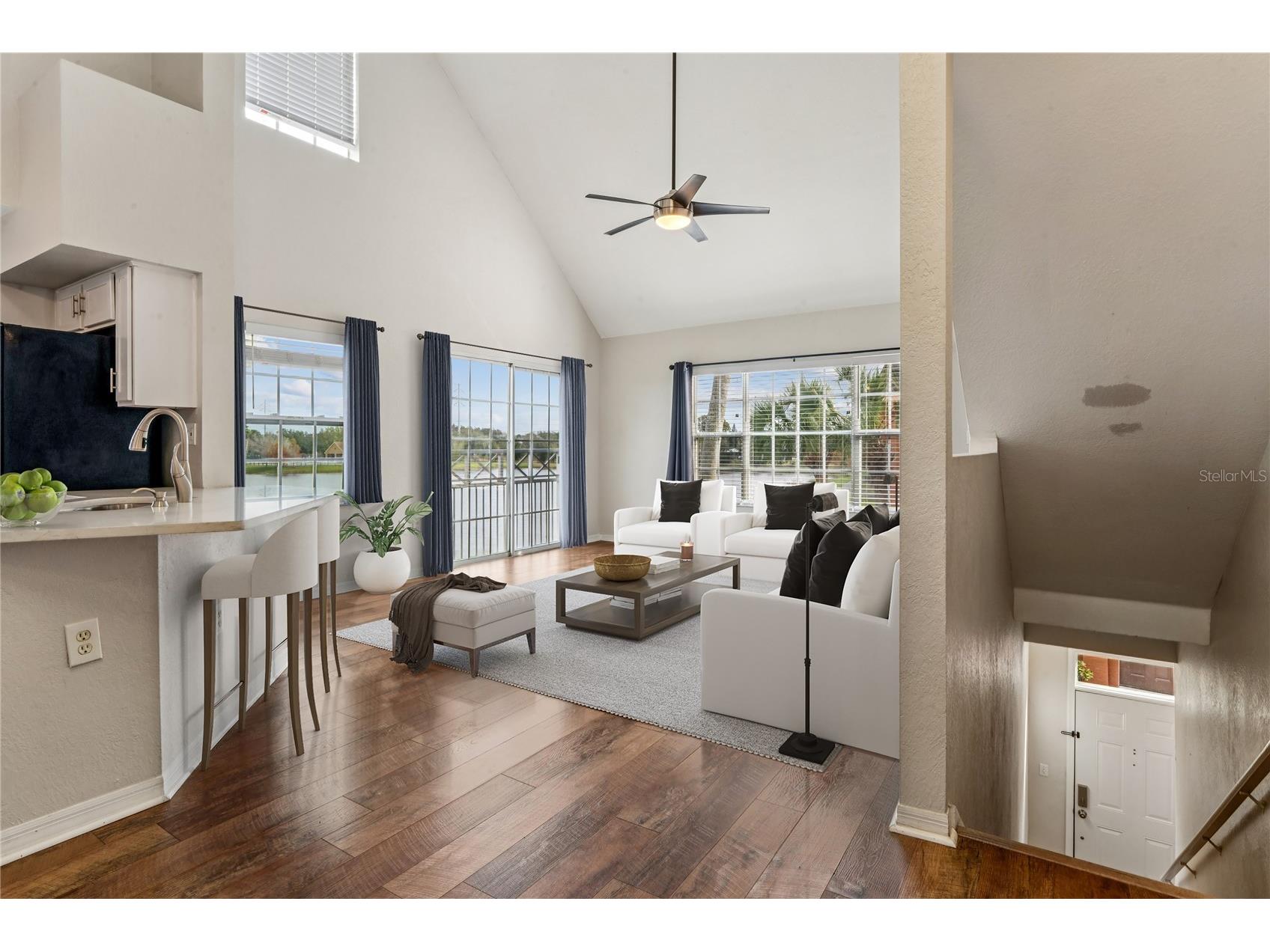 9730 Lake Chase Island Way #9730 Tampa FL 33626 W7882031 image3