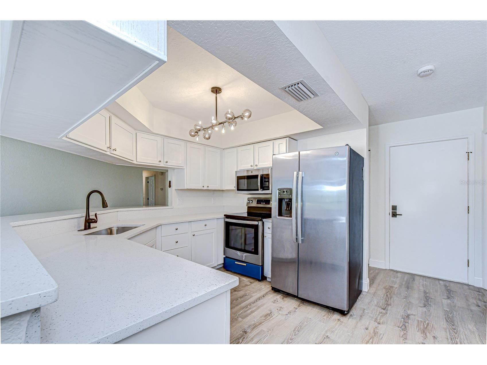 9731 62nd Avenue N Saint Petersburg FL 33708 TB8473105 image16