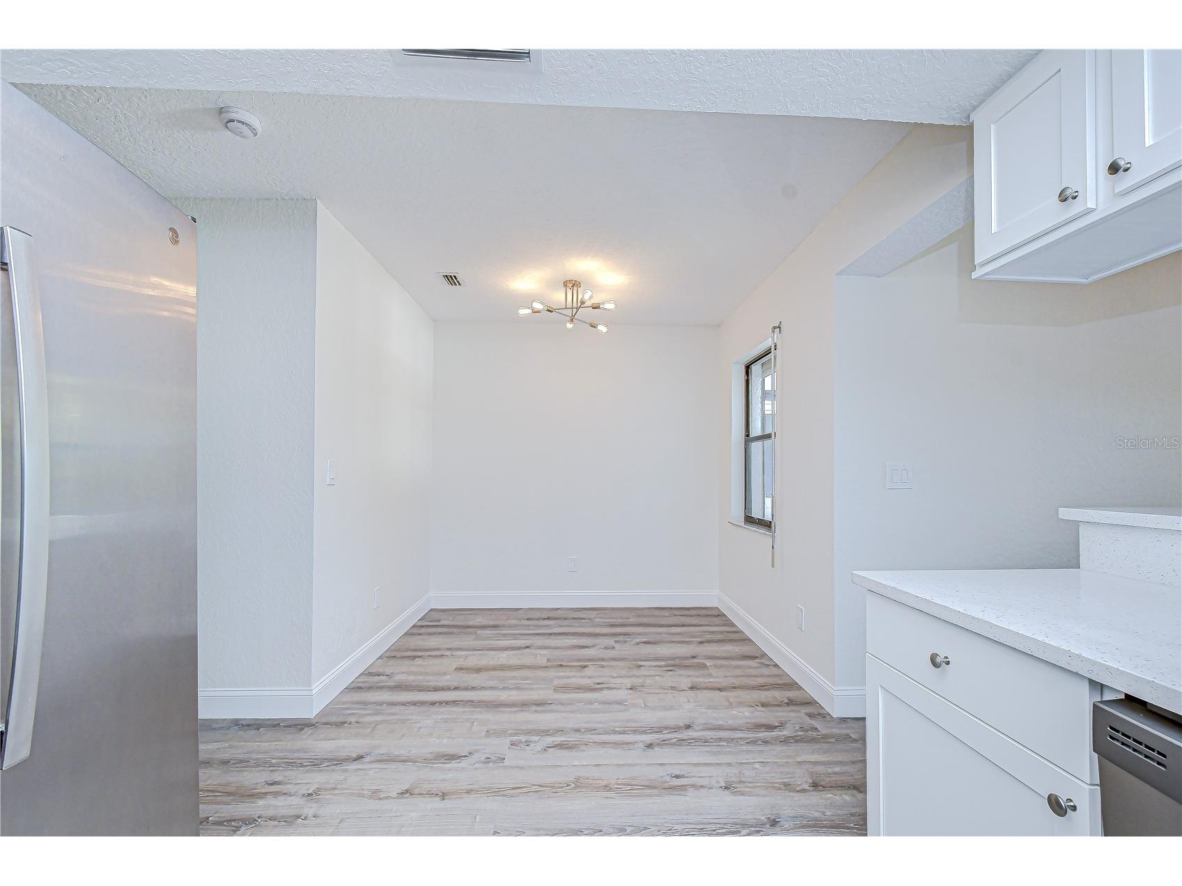 9731 62nd Avenue N Saint Petersburg FL 33708 TB8473105 image21