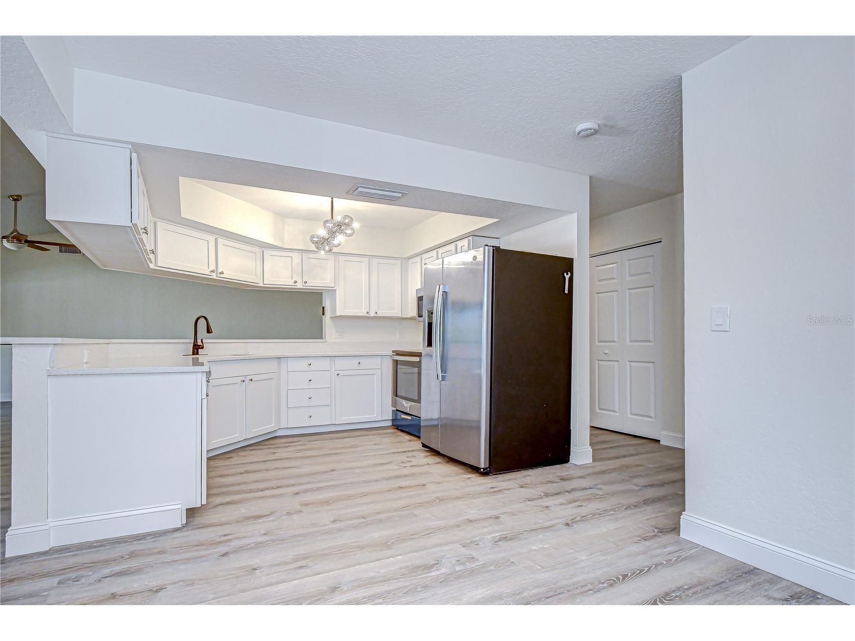 9731 62nd Avenue N Saint Petersburg FL 33708 TB8473105 image23