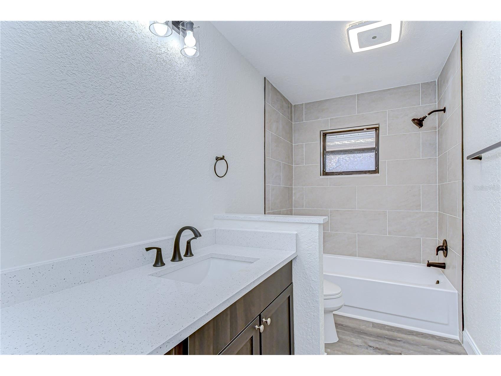 9731 62nd Avenue N Saint Petersburg FL 33708 TB8473105 image42