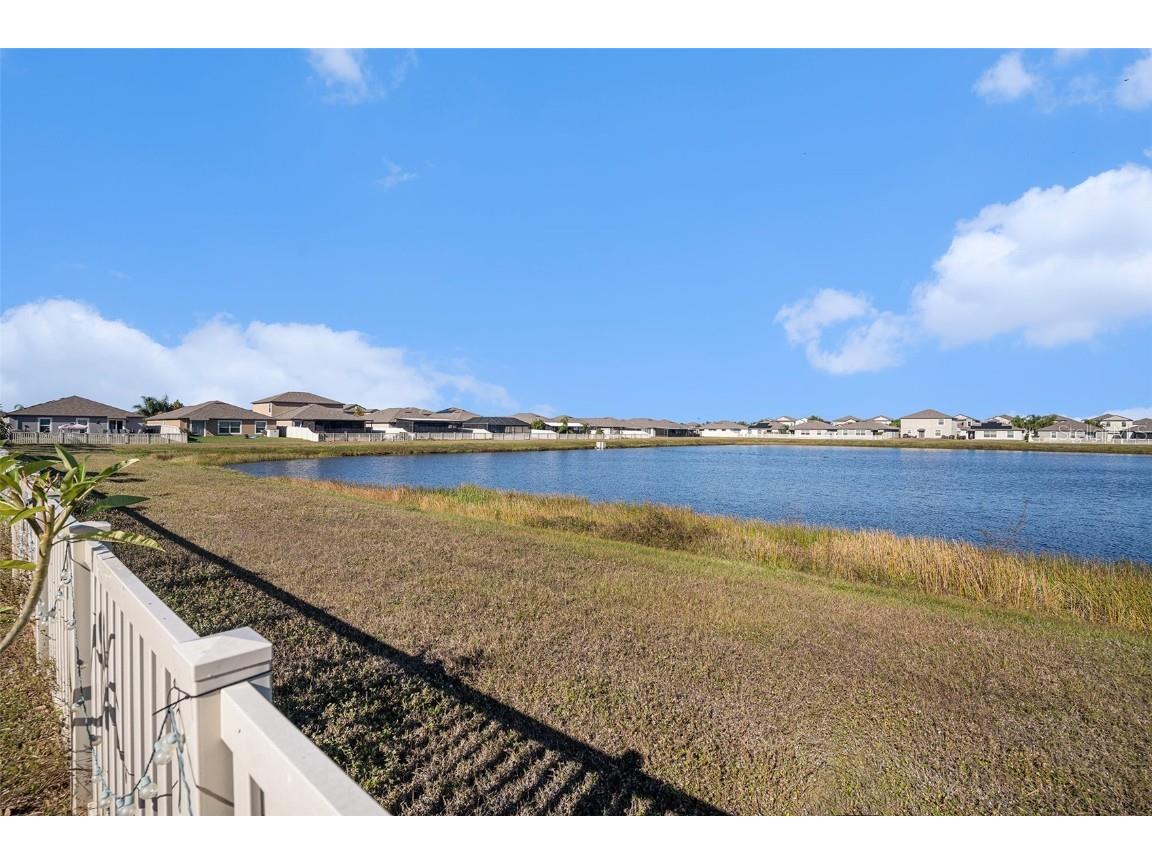 9731 Lemon Drop Loop Ruskin FL 33573 TB8457520 image17