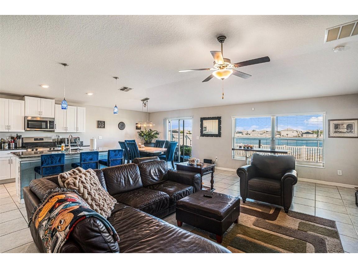 9731 Lemon Drop Loop Ruskin FL 33573 TB8457520 image8