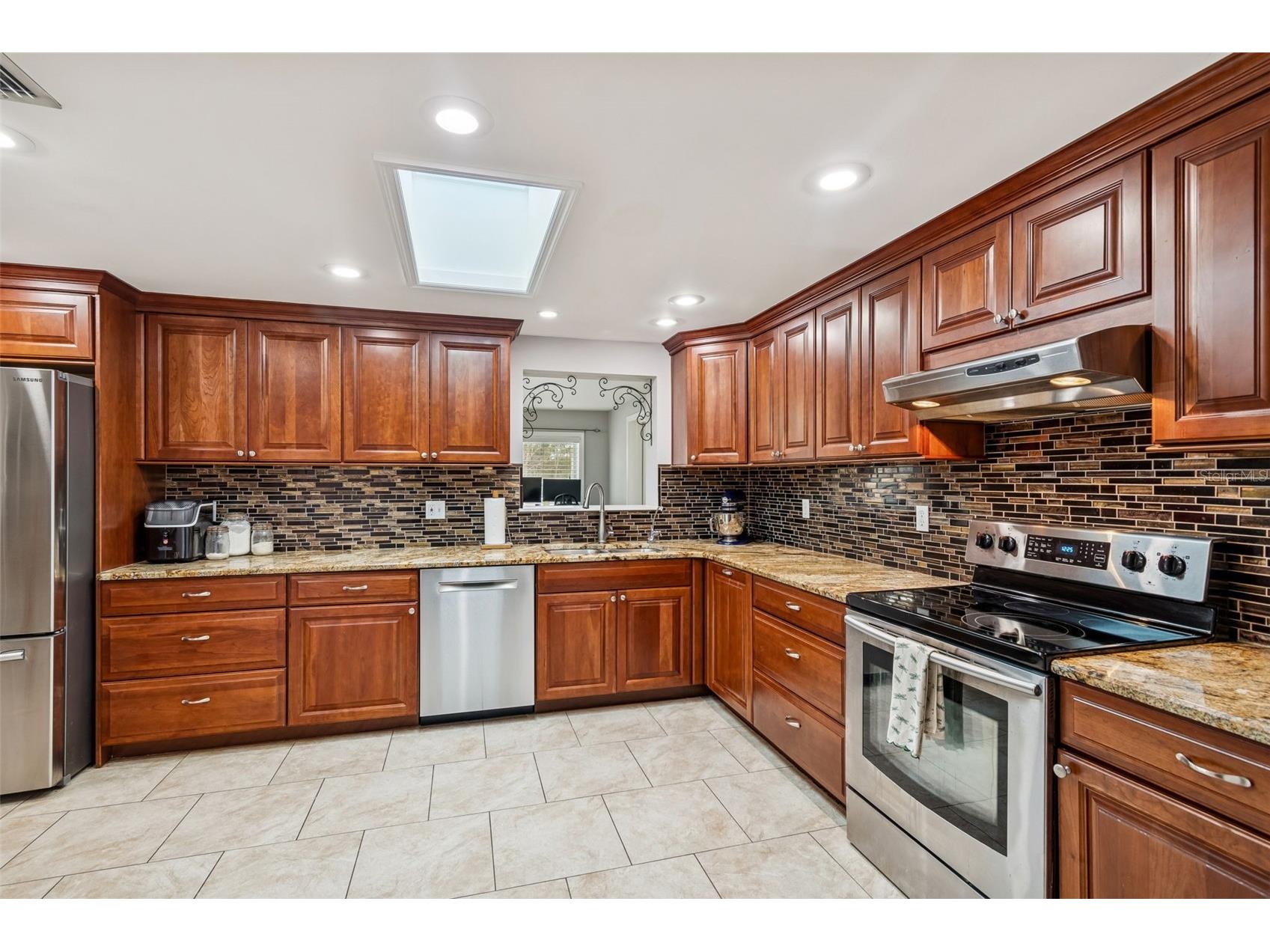 9732 Casey Drive New Port Richey FL 34654 W7882442 image10