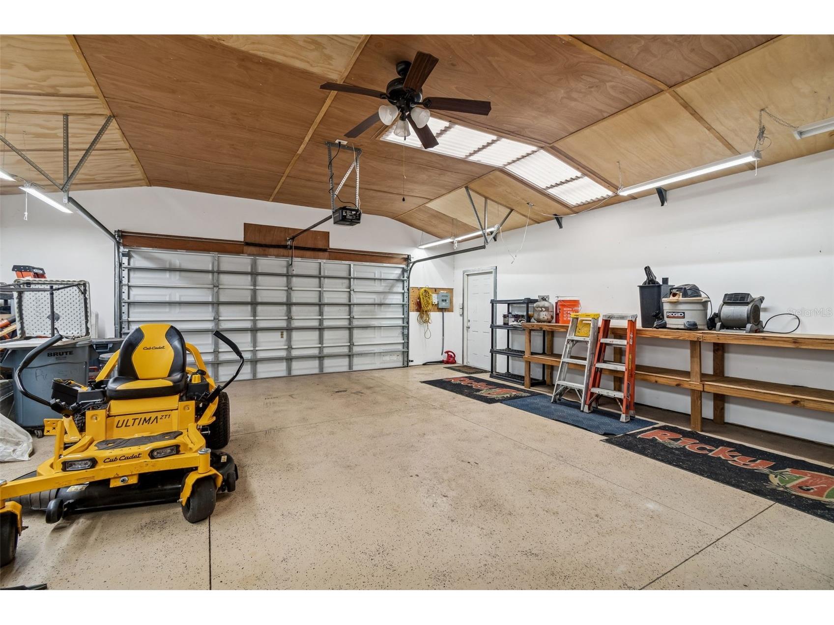 9732 Casey Drive New Port Richey FL 34654 W7882442 image35
