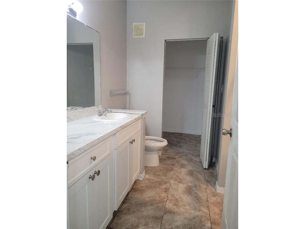 9732 Lake Chase Island Way Tampa FL 33626 TB8420213 image14