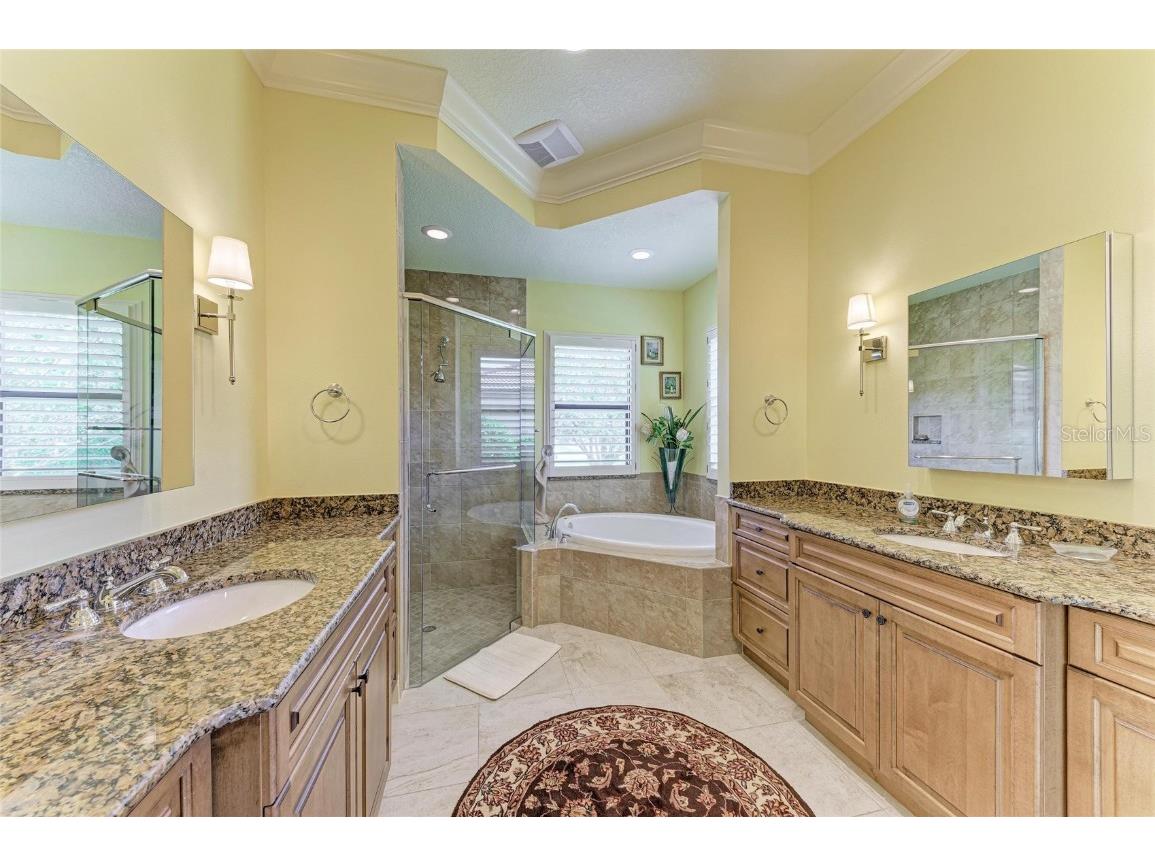 9734 Carnoustie Place Bradenton FL 34211 A4649670 image36