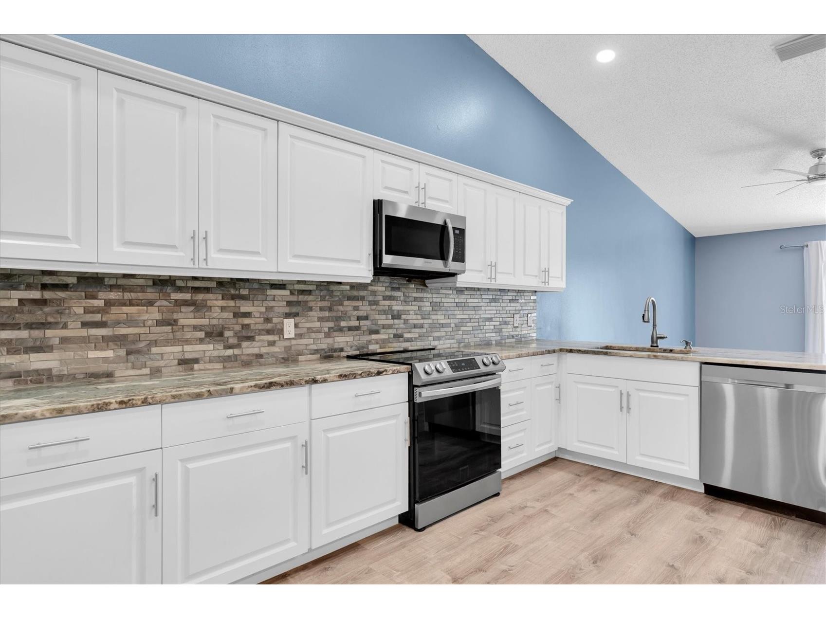 9735 Cypress Shadow Avenue Tampa FL 33647 TB8504039 image8