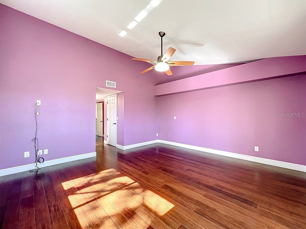 9736 Indian Key Trail #111 Seminole FL 33776 - THE NARROWS TB8446085 image23