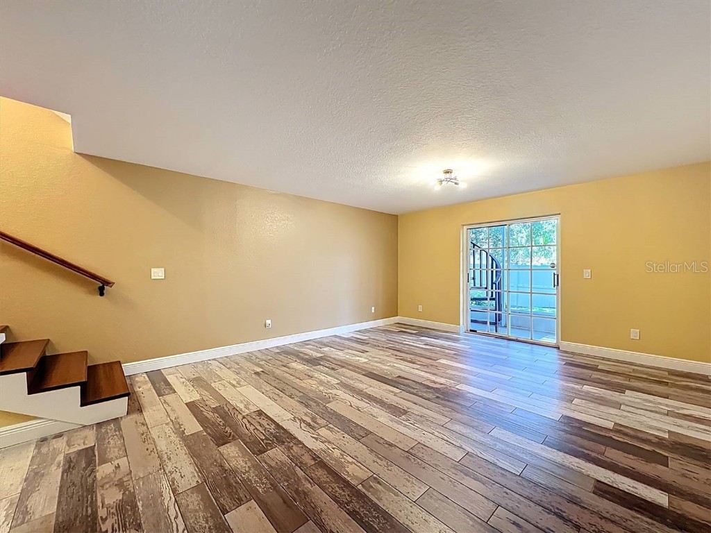 9736 Indian Key Trail #111 Seminole FL 33776 - THE NARROWS TB8446085 image3