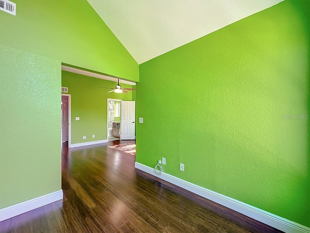 9736 Indian Key Trail #111 Seminole FL 33776 - THE NARROWS TB8446085 image31