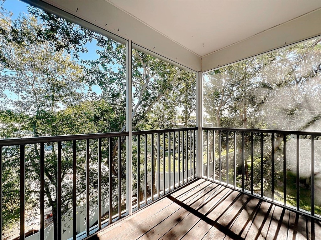 9736 Indian Key Trail #111 Seminole FL 33776 - THE NARROWS TB8446085 image40