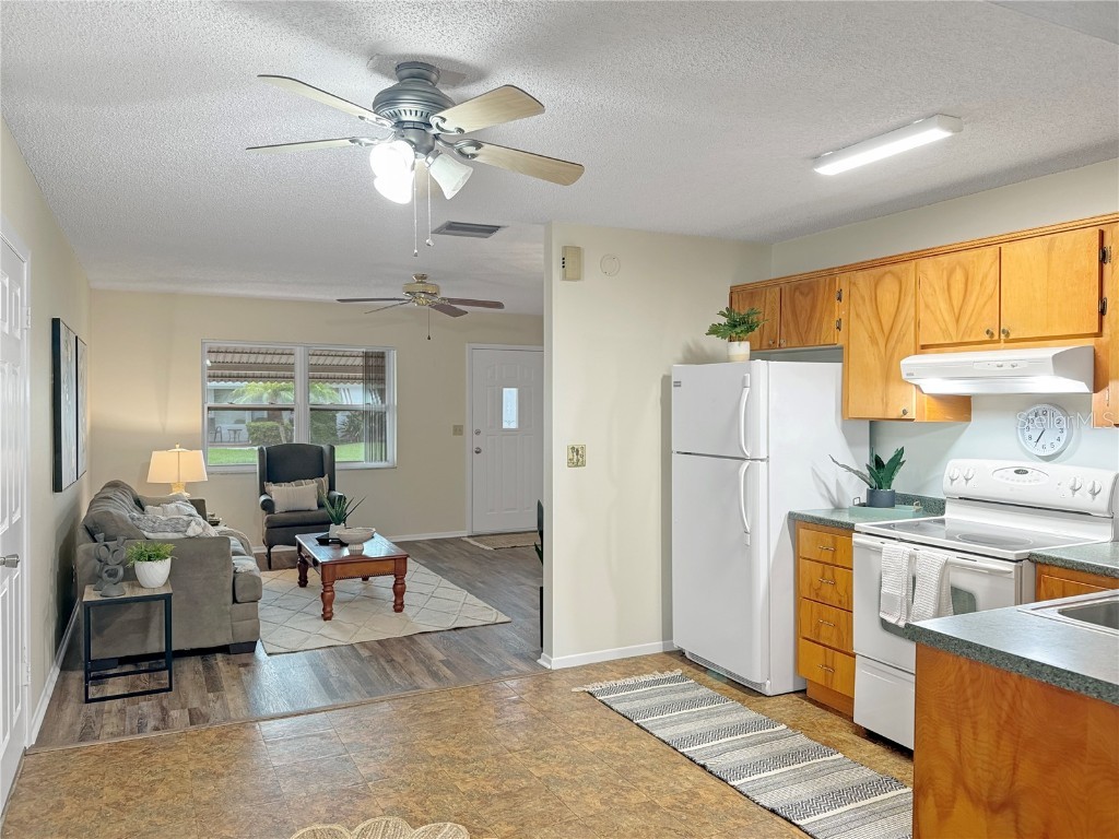 9737 36th Way N Pinellas Park FL 33782 TB8354076 image7
