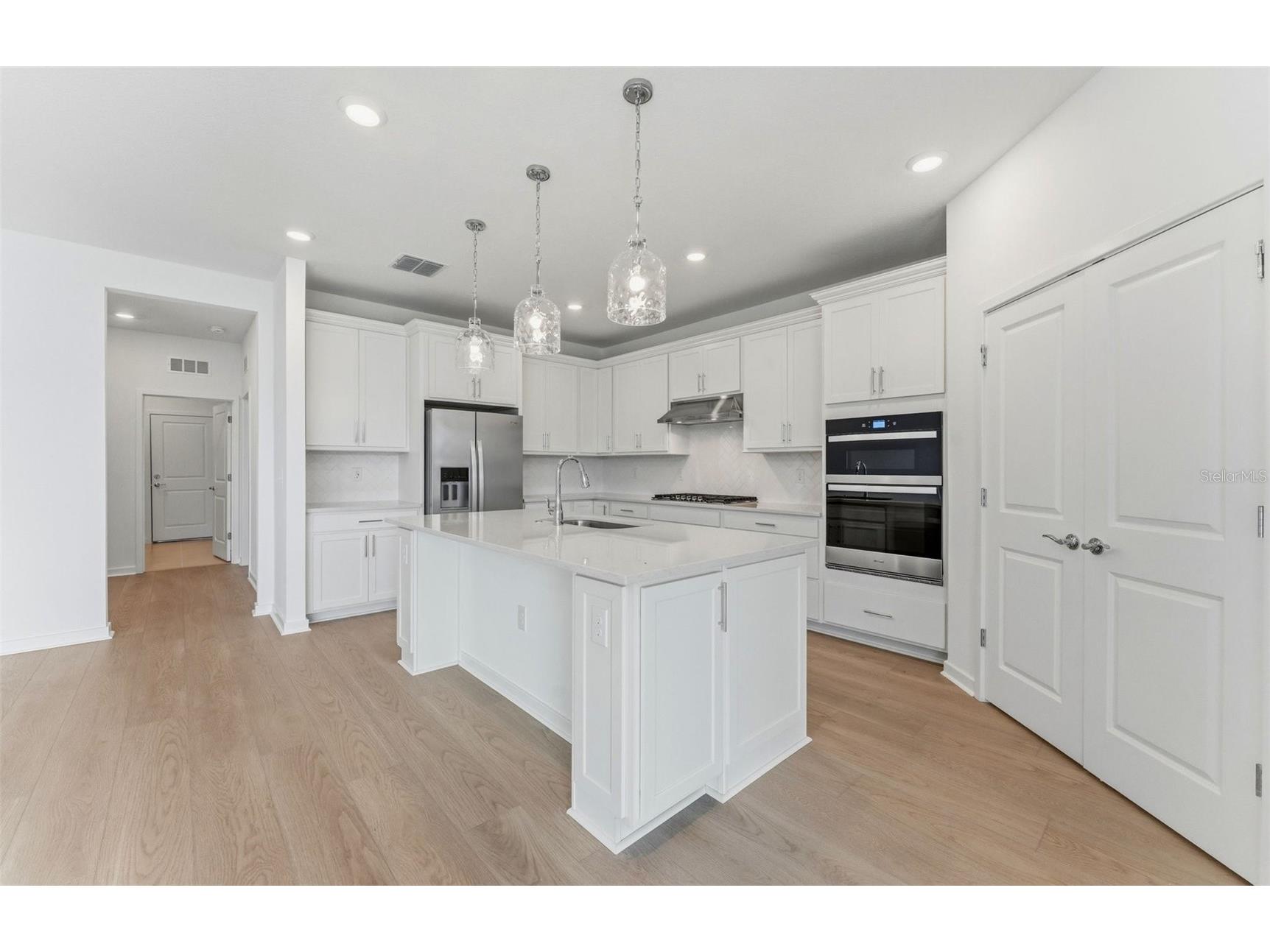 9738 Autumn Ridge Avenue Riverview FL 33578 TB8477872 image3