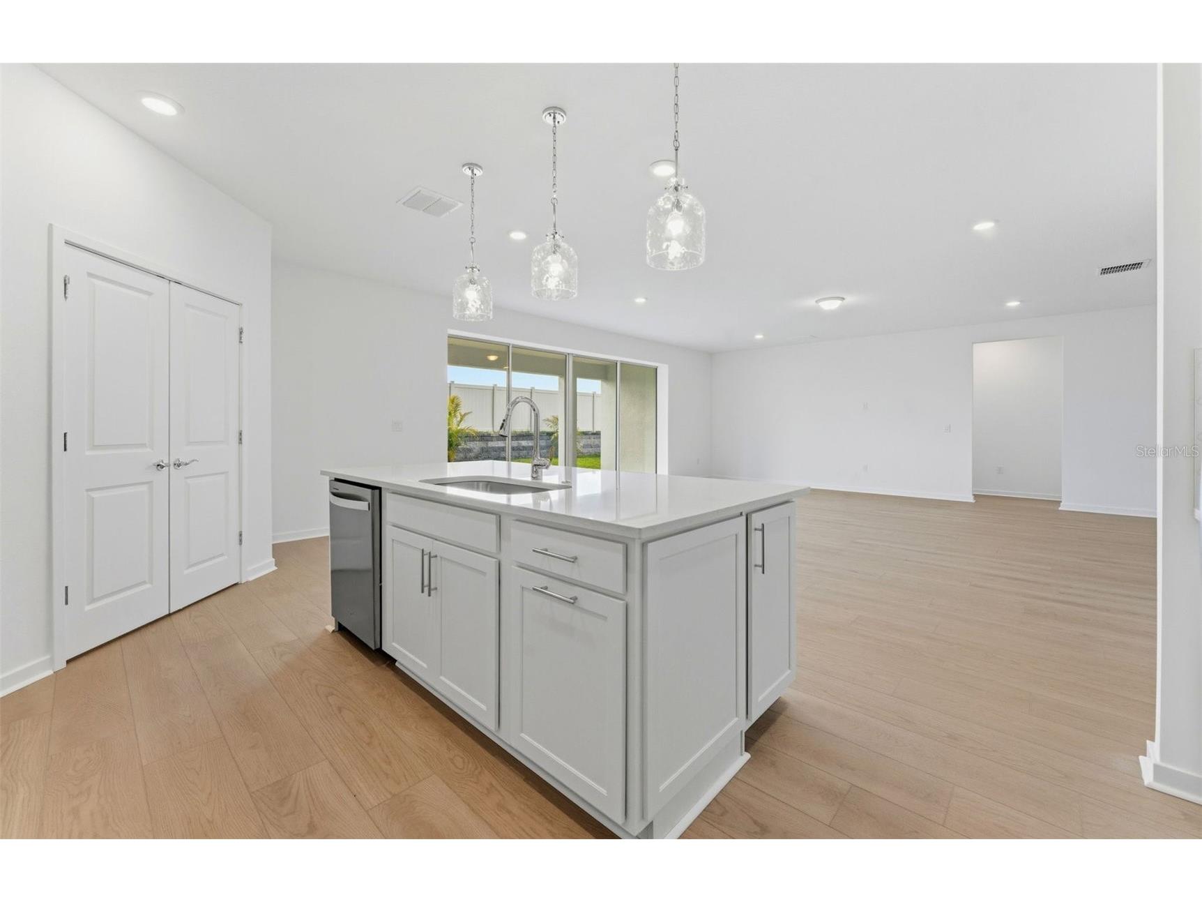 9738 Autumn Ridge Avenue Riverview FL 33578 TB8477872 image4