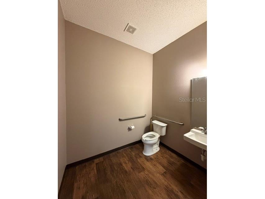9738 Us Highway 441 #106 Leesburg FL 34788 G5112271 image6