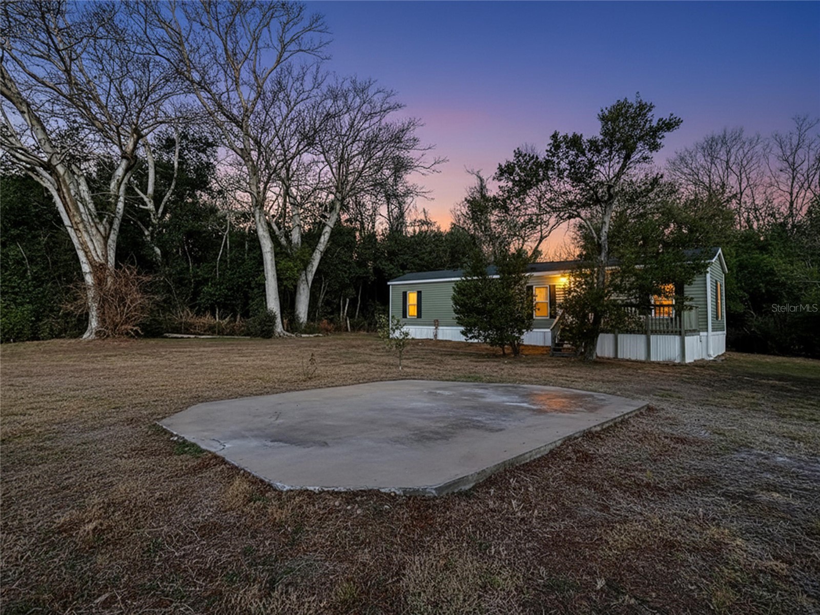 9739 Kent Street Hudson FL 34669 W7883010 image1