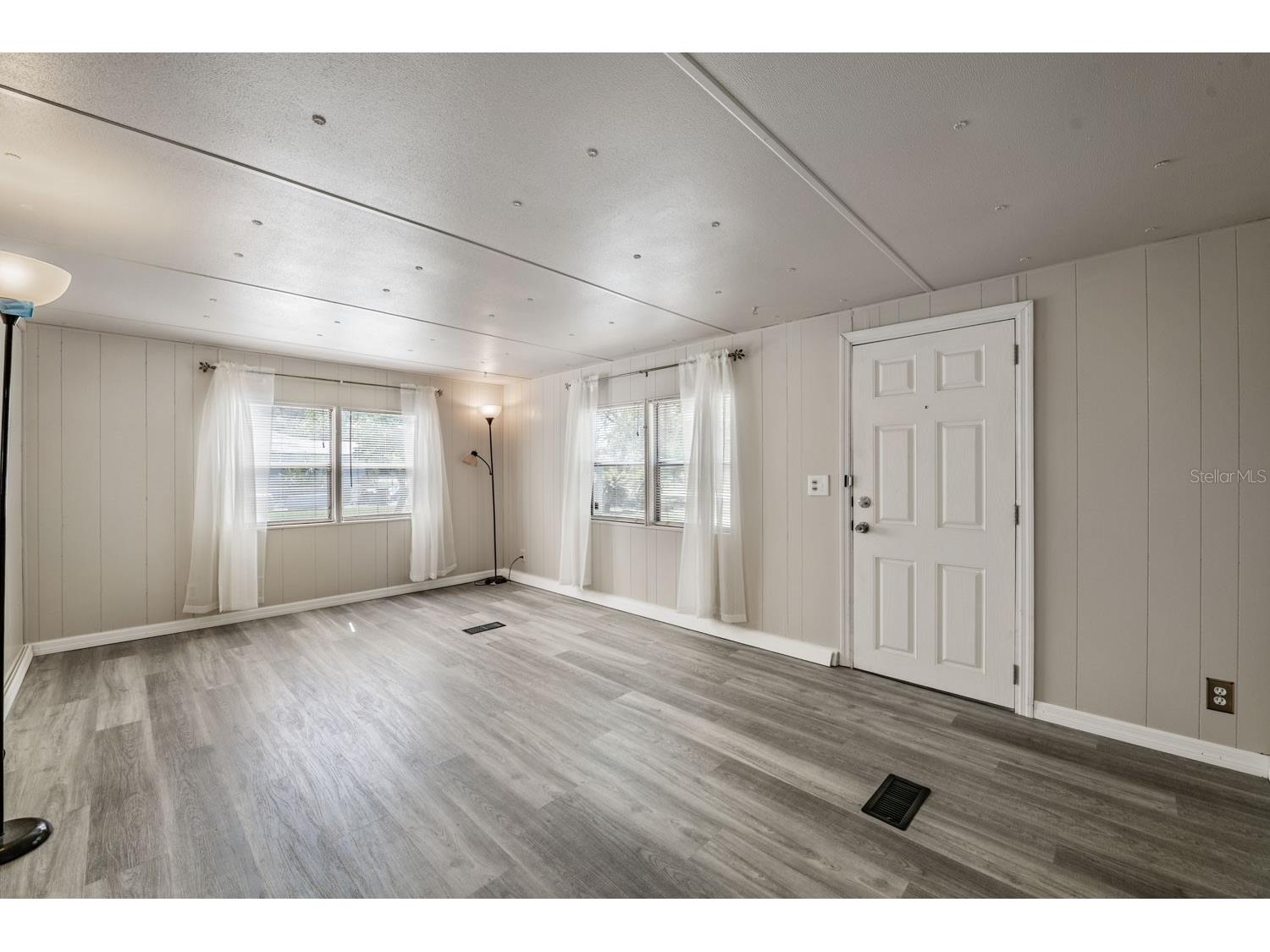 9739 Ray Street Hudson FL 34669 TB8508776 image18