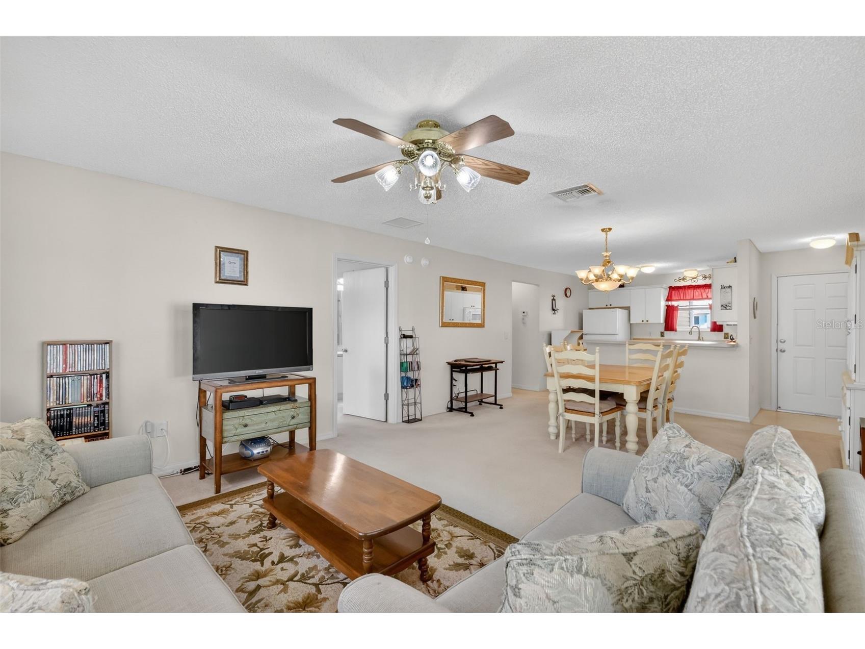 974 Livingston Loop The Villages FL 32162 G5107441 image10