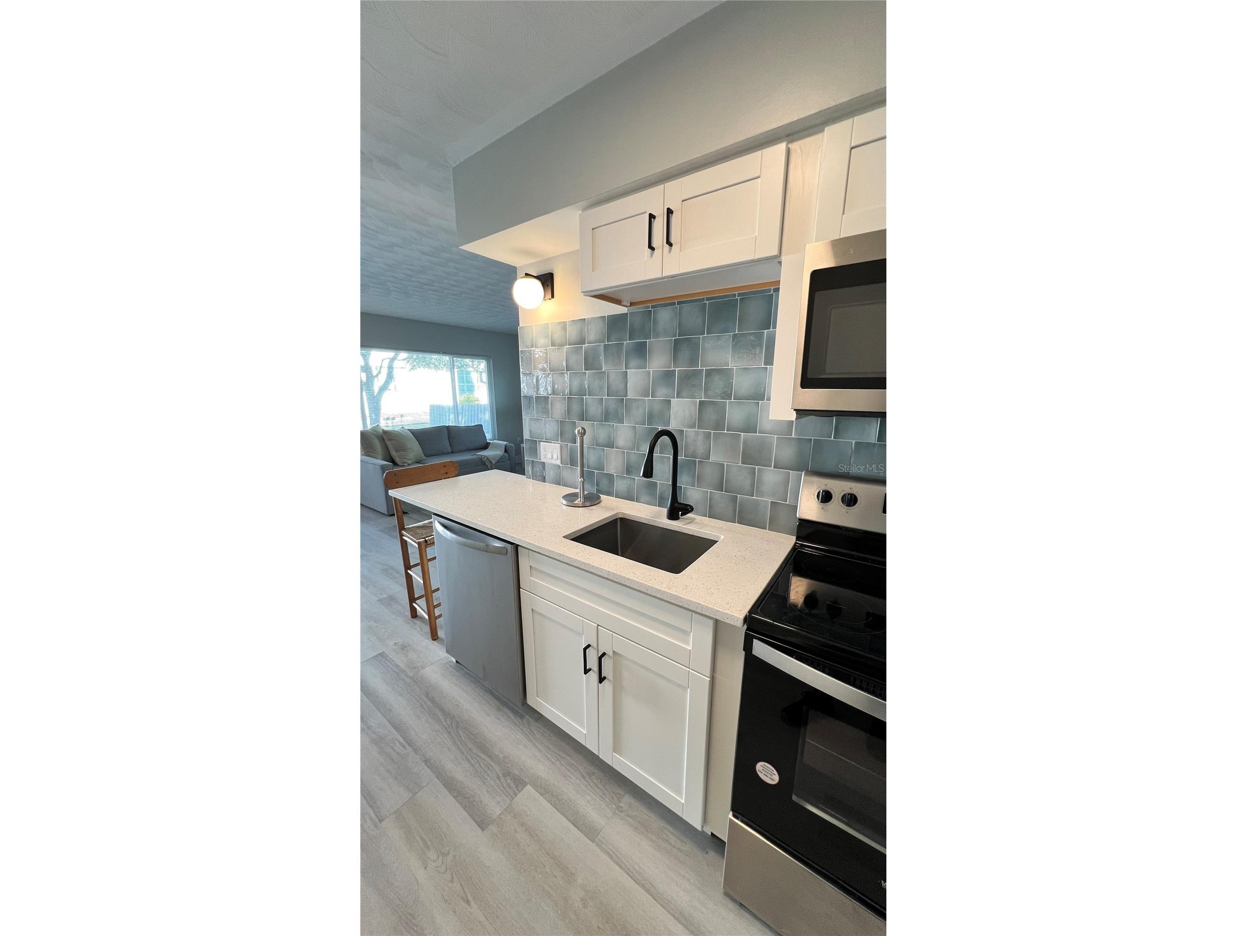 974 Tennessee Lane Sarasota FL 34234 TB8466639 image3