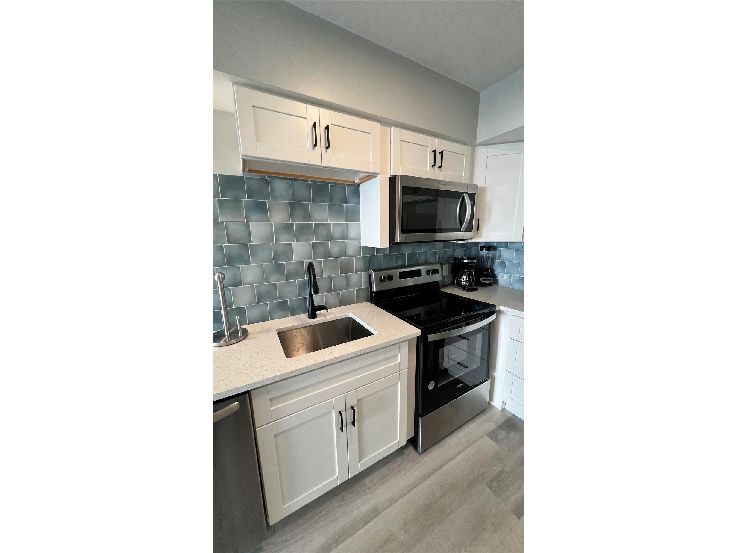 974 Tennessee Lane Sarasota FL 34234 TB8466639 image5