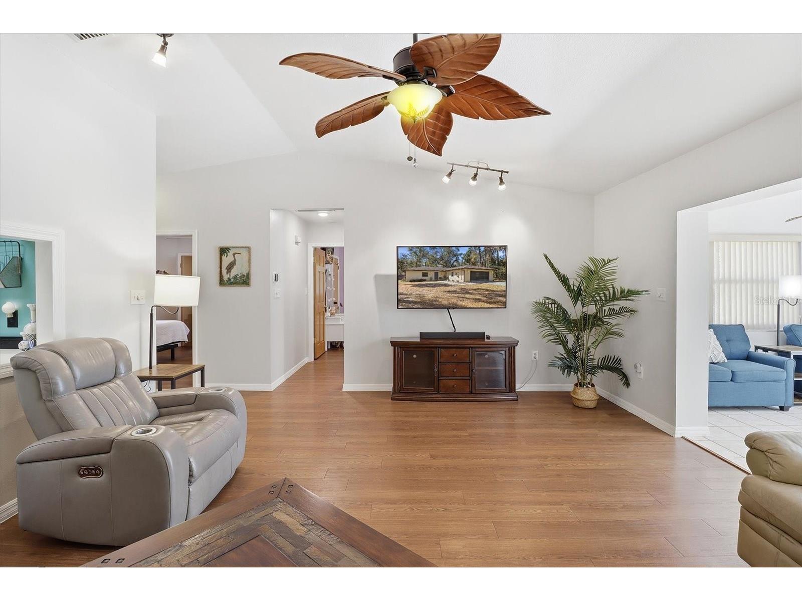 9740 W Cranberry Street Crystal River FL 34428 OM720352 image5