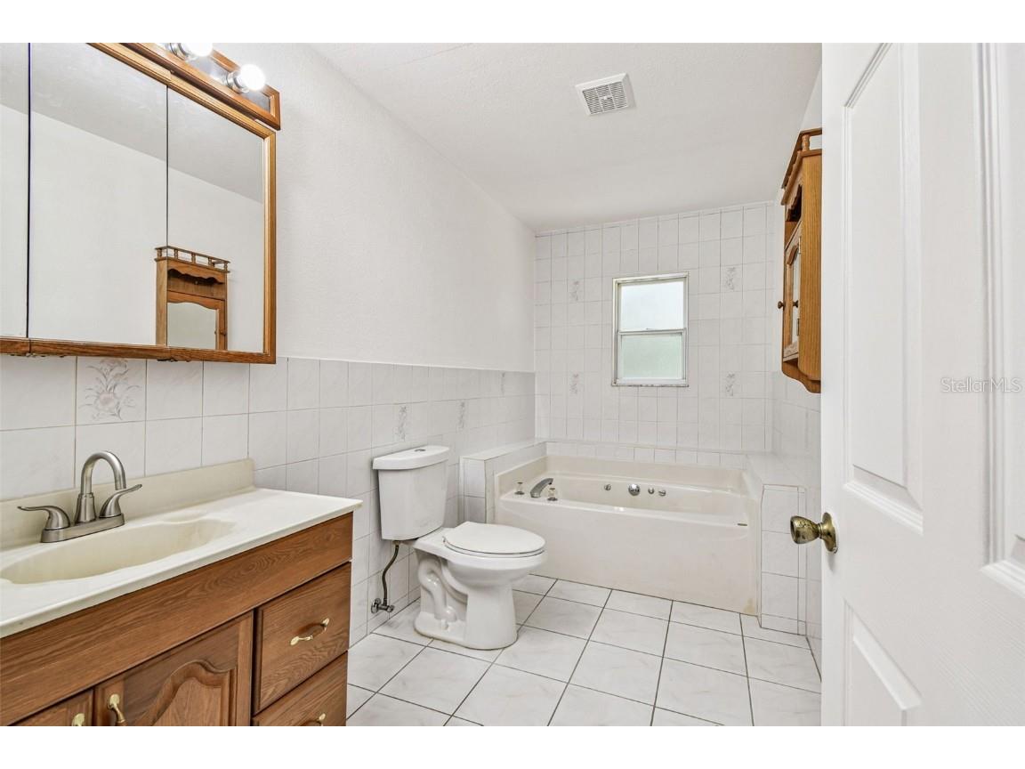 9741 Star Trail New Port Richey FL 34654 W7879215 image15