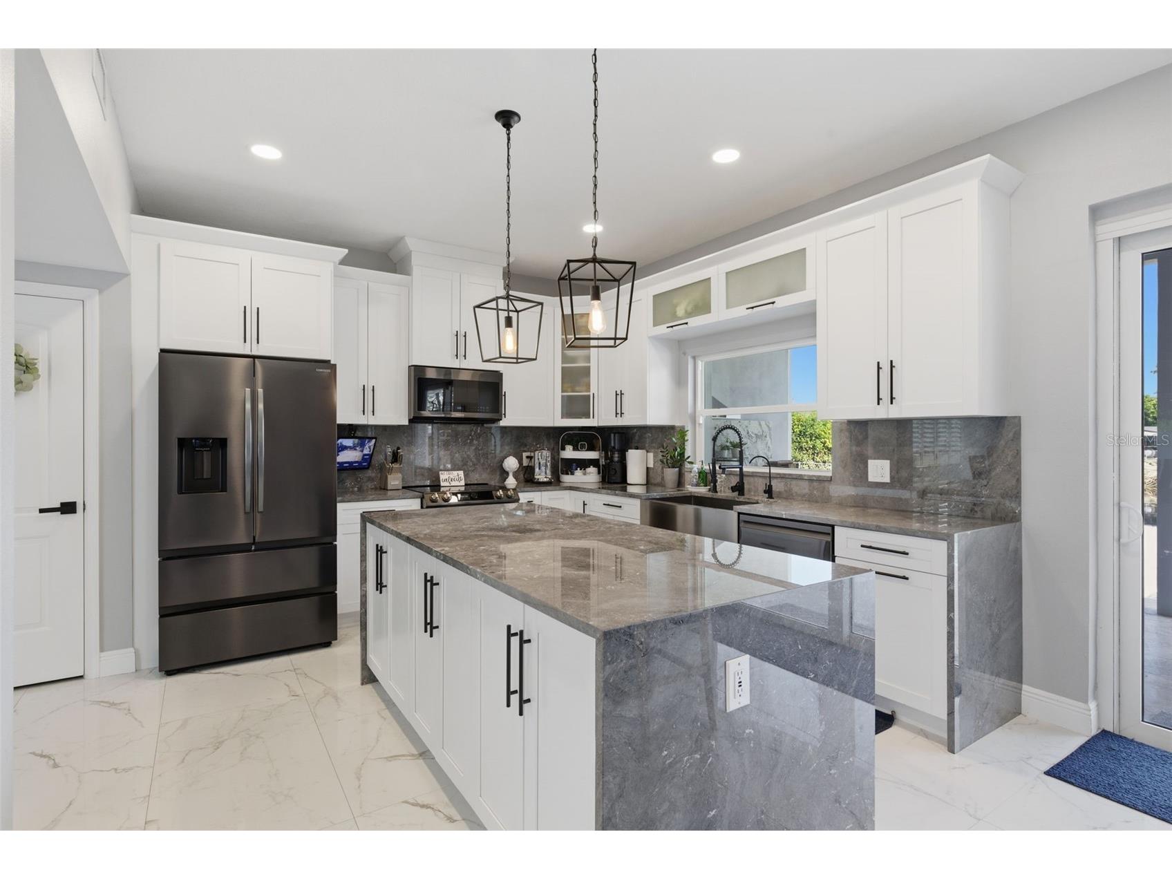 9741 Wilsky Boulevard Tampa FL 33615 TB8452179 image19