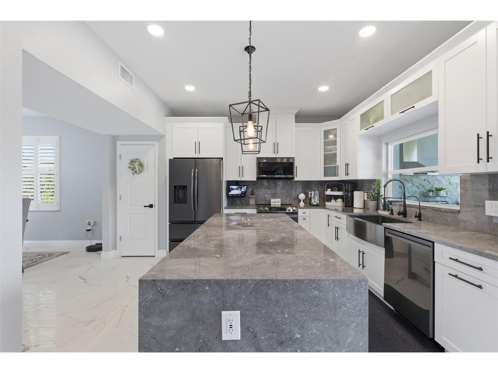 9741 Wilsky Boulevard Tampa FL 33615 TB8452179 image20