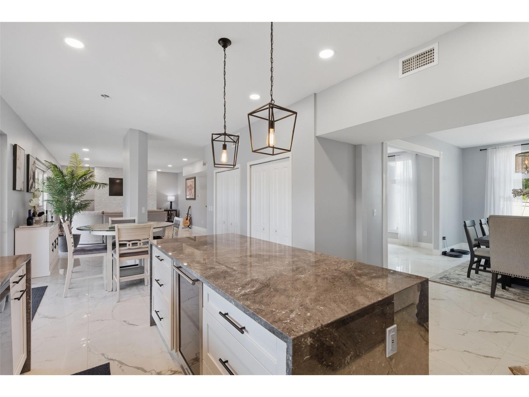 9741 Wilsky Boulevard Tampa FL 33615 TB8452179 image31