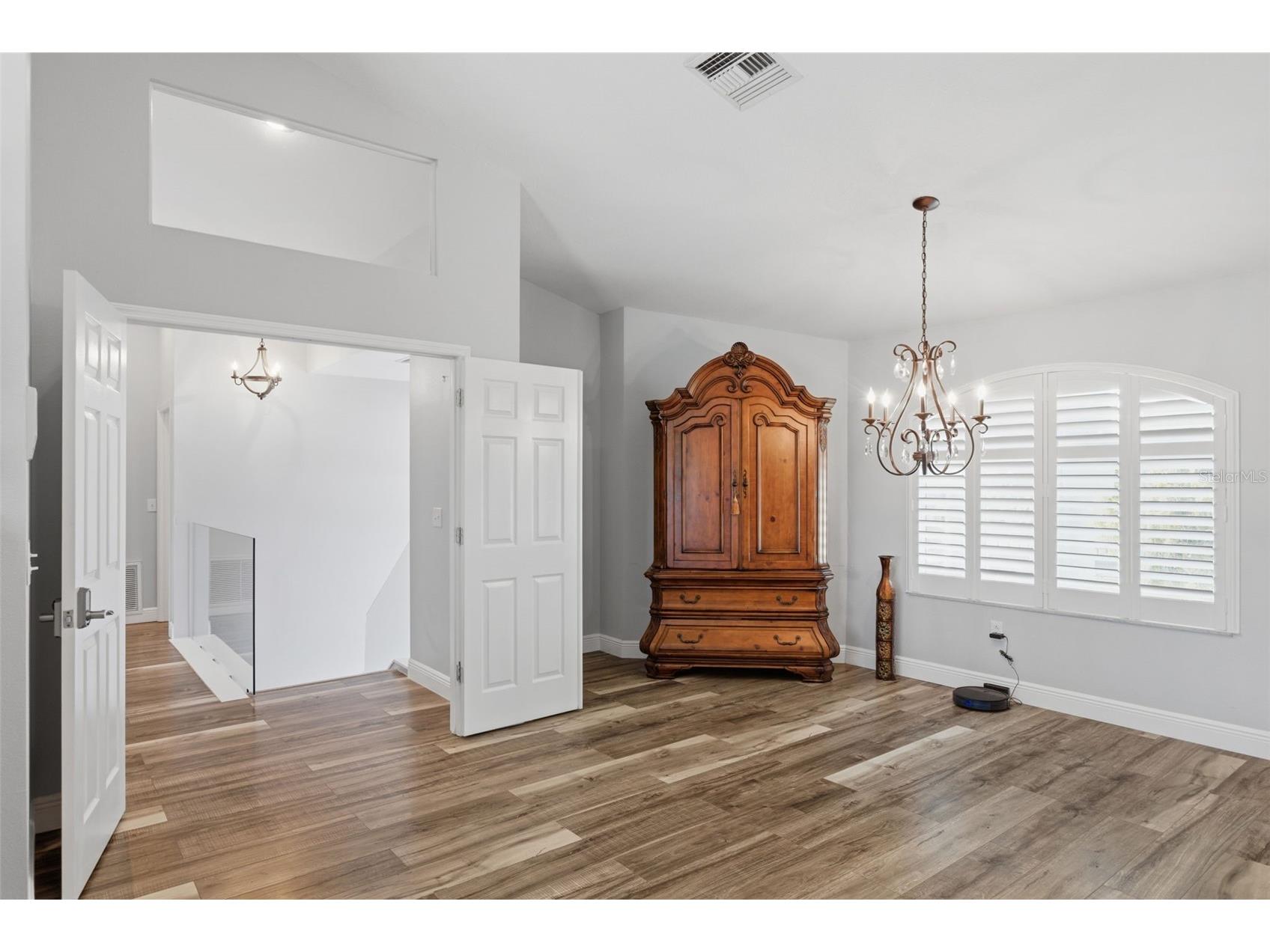 9741 Wilsky Boulevard Tampa FL 33615 TB8452179 image41