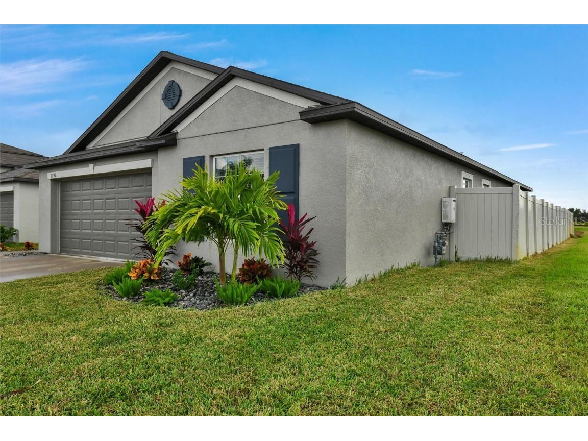 9742 Lemon Drop Loop Sun City Center FL 33573 TB8447330 image32