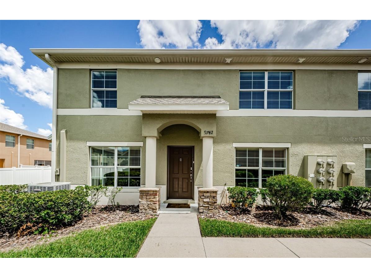 9742 Trumpet Vine Loop Trinity FL 34655 U8255085 image1