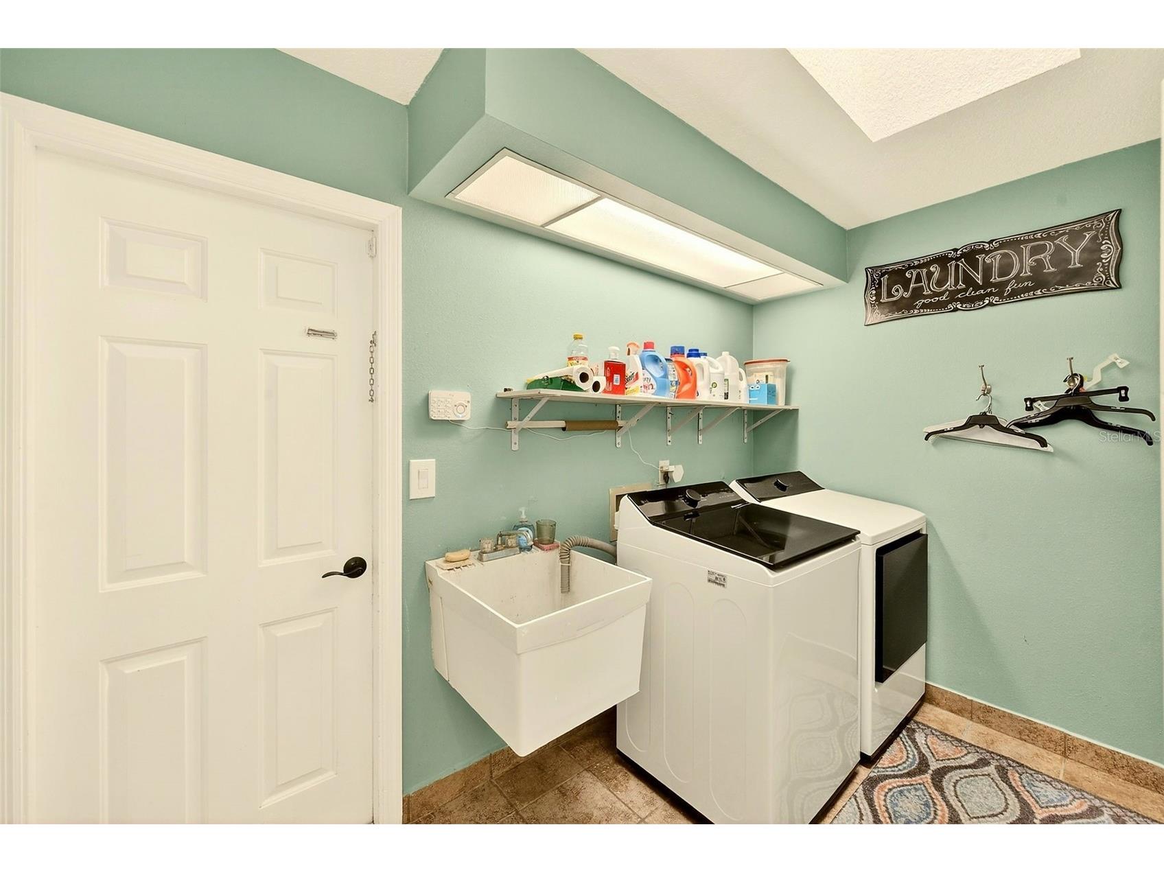 9743 Hermosillo Drive New Port Richey FL 34655 TB8485283 image34