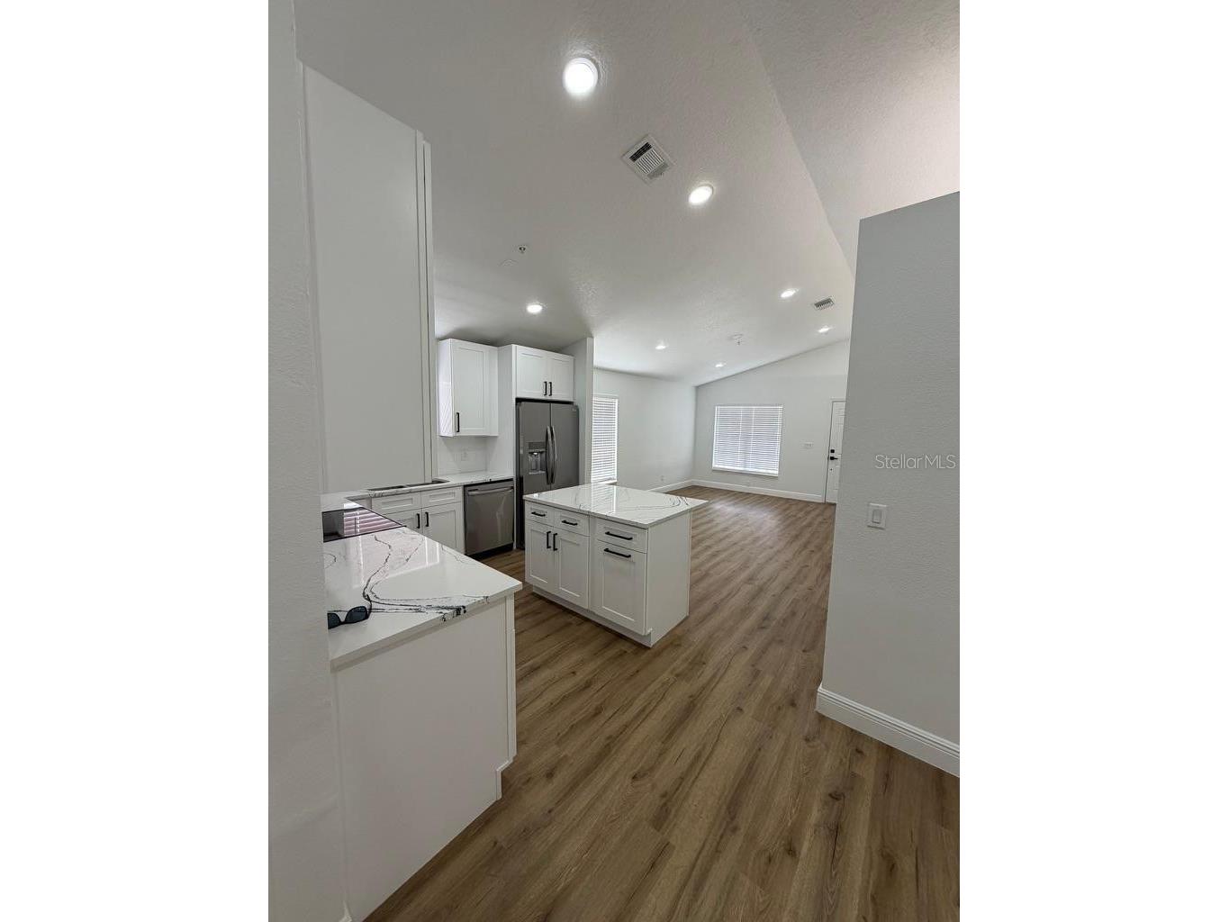 9743 Hollyhill Drive Orlando FL 32824 S5147844 image3