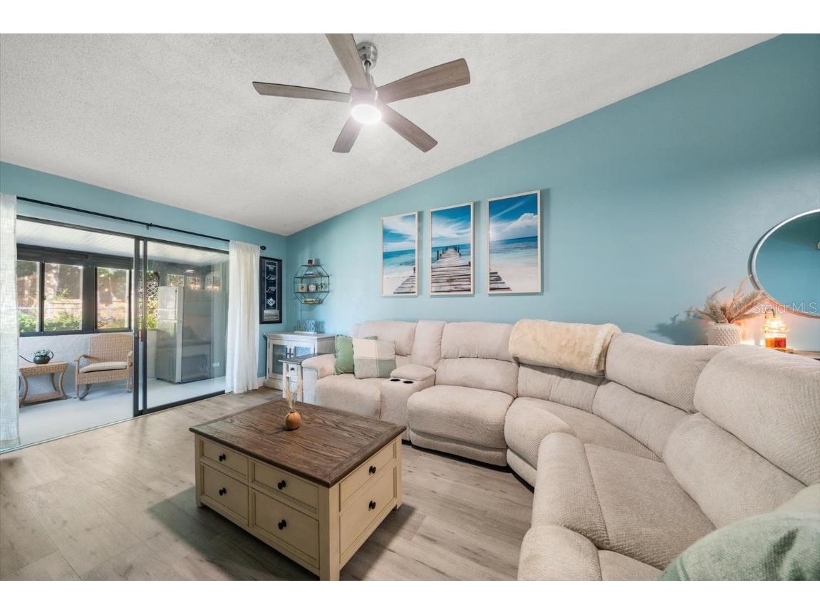 9747 86th Avenue Seminole FL 33777 TB8449537 image13