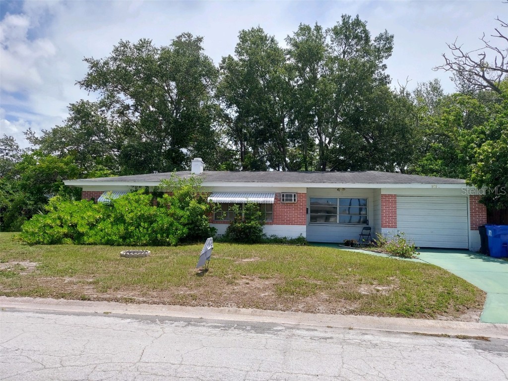 975 50th Street N Saint Petersburg FL 33710 U8207275 image1