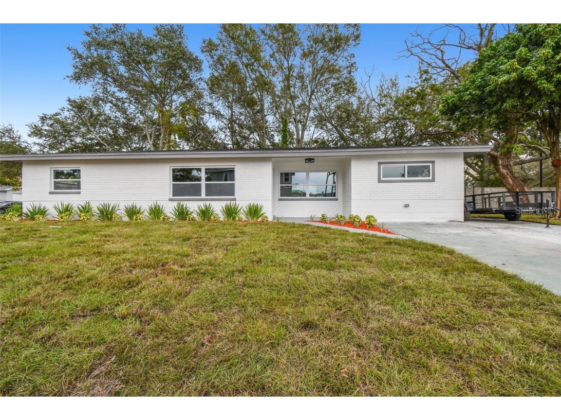 975 50th Street N Saint Petersburg FL 33710 U8223741 image1