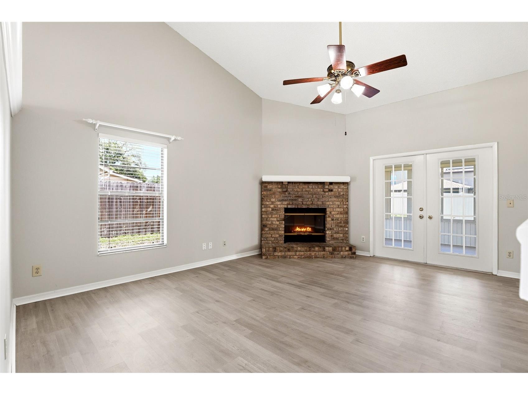 975 Cross Cut Way Longwood FL 32750 O6405290 image11