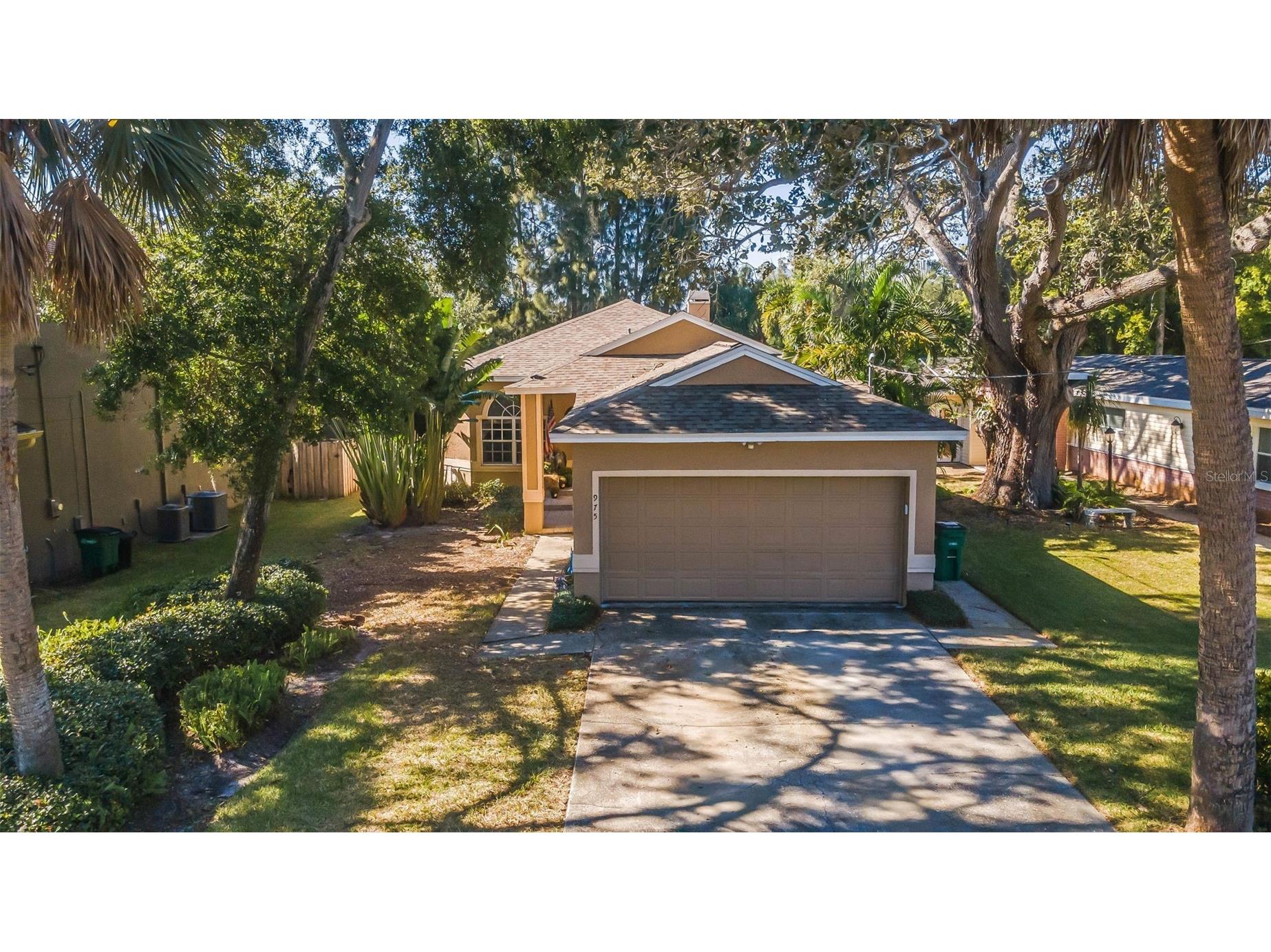 975 Harbor Hill Drive Safety Harbor FL 34695 TB8449572 image1
