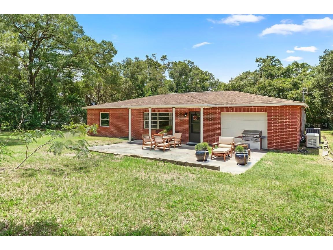 975 Lemon Court Deland FL 32720 V4944216 image1