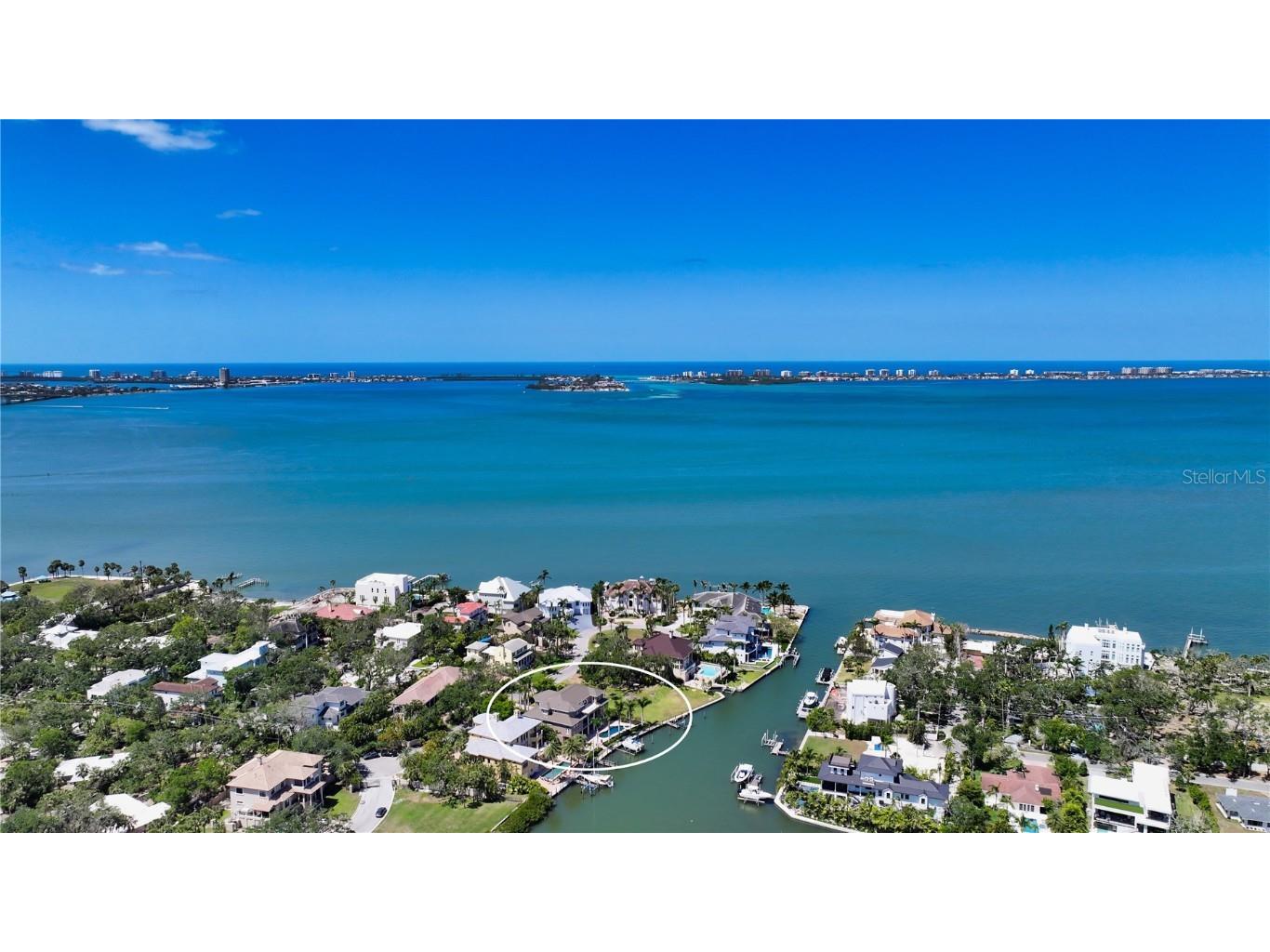975 Whitakers Lane Sarasota FL 34236 - WHITAKERS BAYOU SARASOTA BAY A4675380 image2