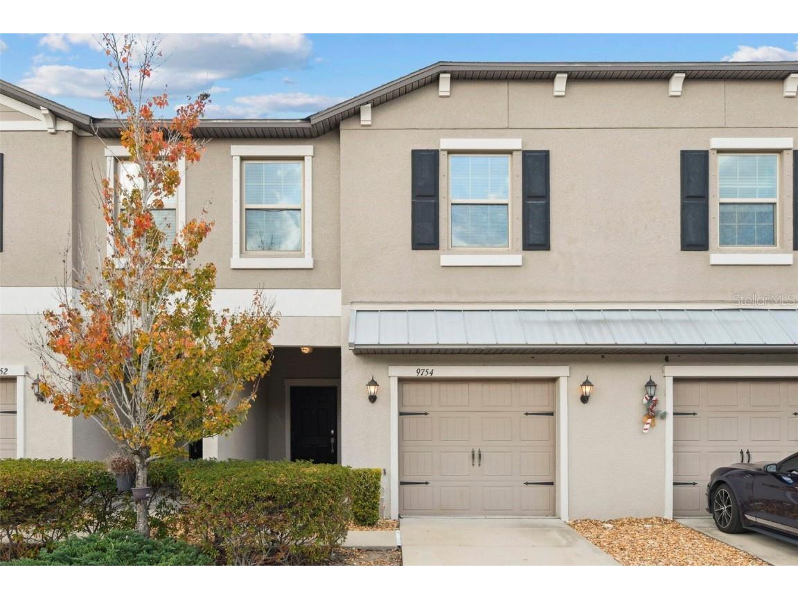 9754 Pembrooke Pines Drive Sun City Center FL 33573 O6372124 image1