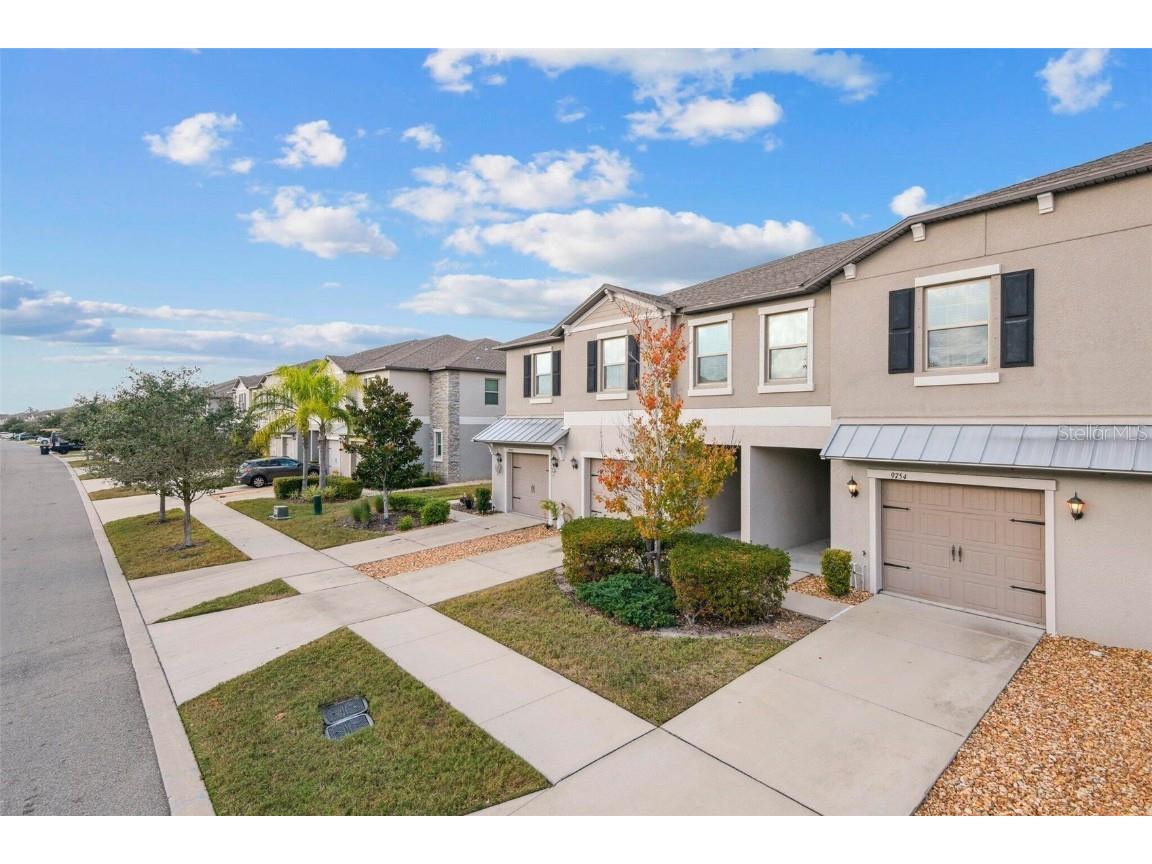 9754 Pembrooke Pines Drive Sun City Center FL 33573 O6372124 image2